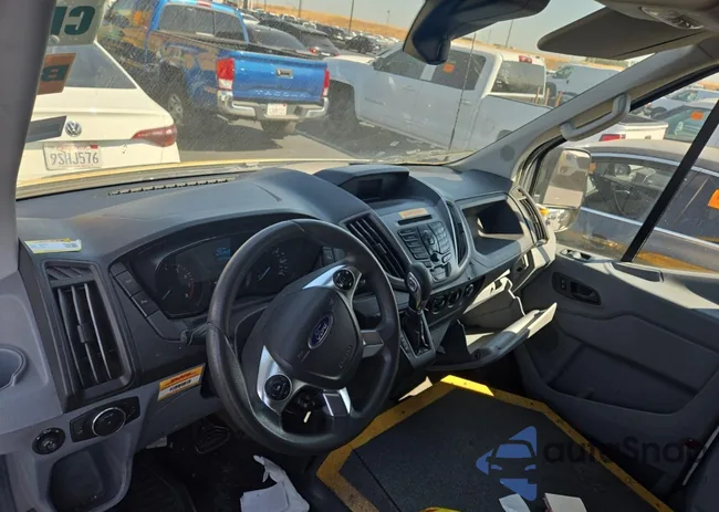 1FTKR3XM9JKB56472: 42944510