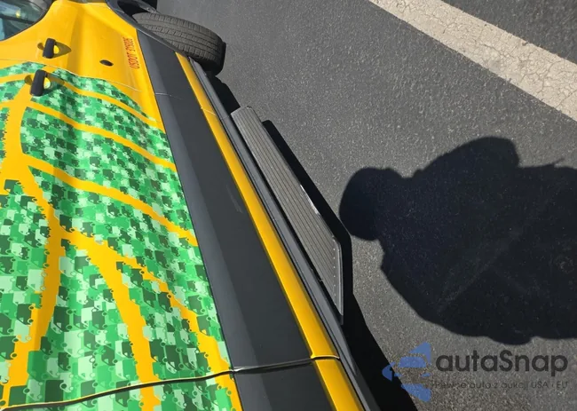 1FTKR3XM9JKB56472: 42944510