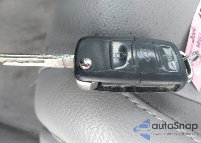 3VWSF71KX6M730663: 42944562