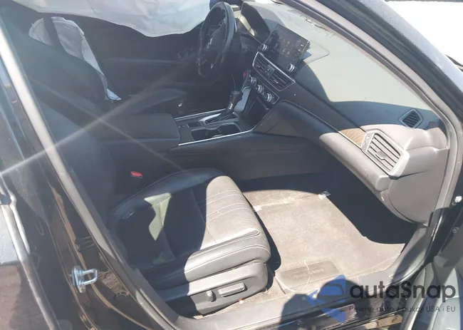 1HGCV1F92JA026252: 42944591