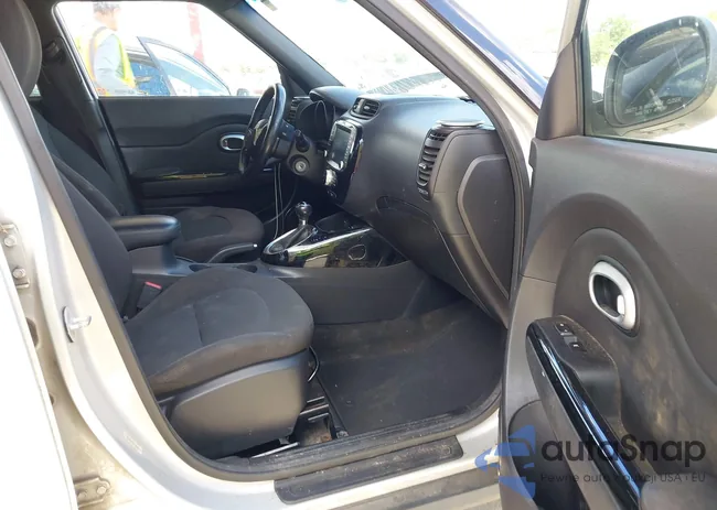 KNDJX3A56F7780498: 42945678