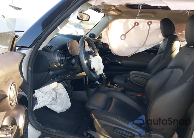 WMW13DJ0XN2R75762: 42945874