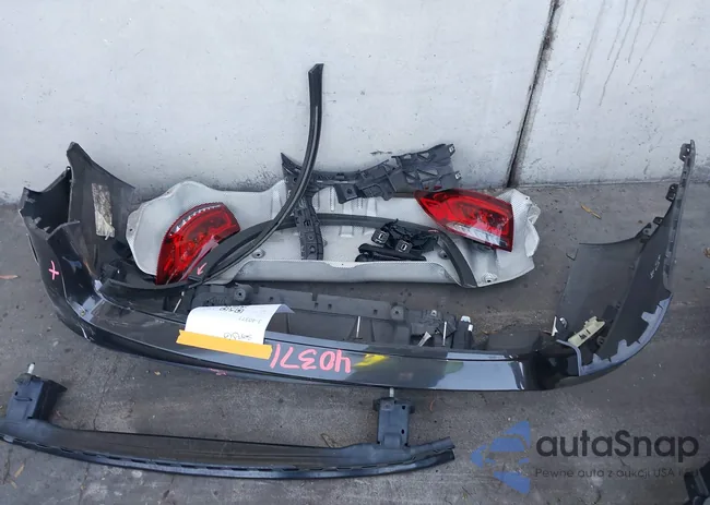 W1N0G8DB3LF860913: 42946034