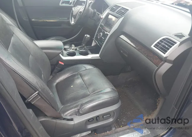 1FMHK8F82BGA02220: 42946914