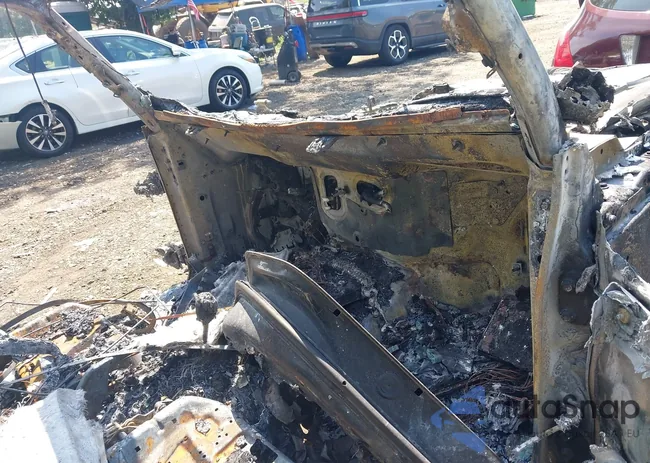 1C4RJXP68RW163433: 42946927