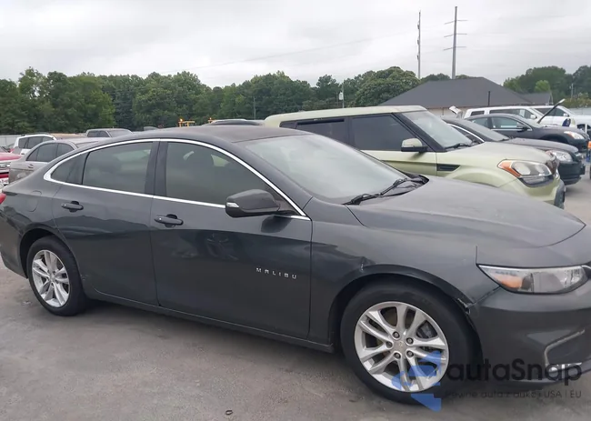 1G1ZE5STXHF183065: 42946315