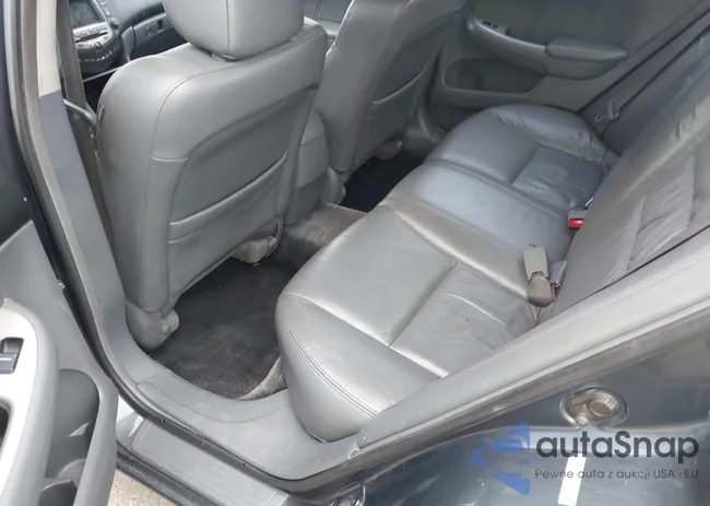 1HGCM66856A054321: 42946487