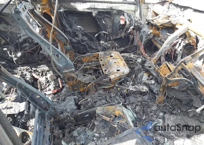 3FADP4BJ2KM107082: 42947514