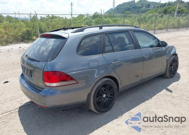 3VWKP7AJ2DM697157: 42947712