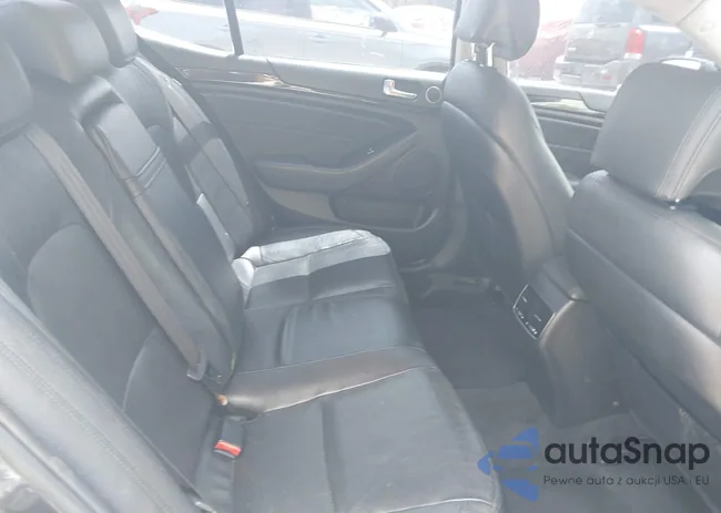 KNALN4D73F5193671: 42947785