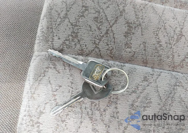 1GKDS13S022293327: 42947930