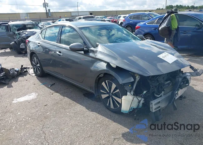 1N4BL4EV3MN361684: 42947935