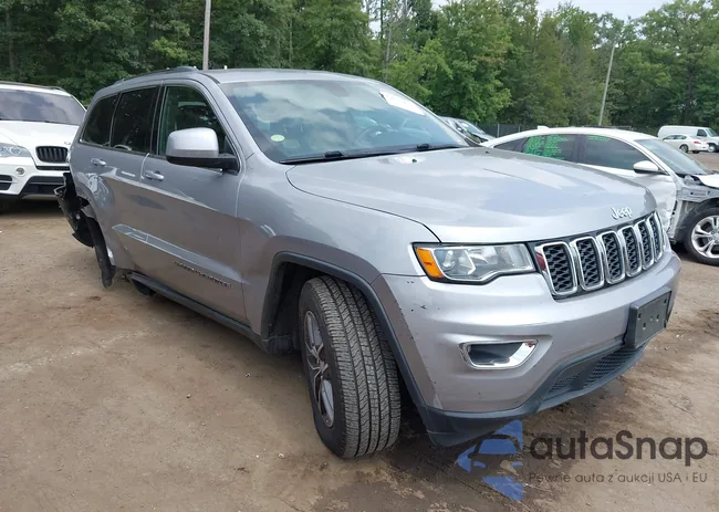 1C4RJFAG3JC458800: 42947979