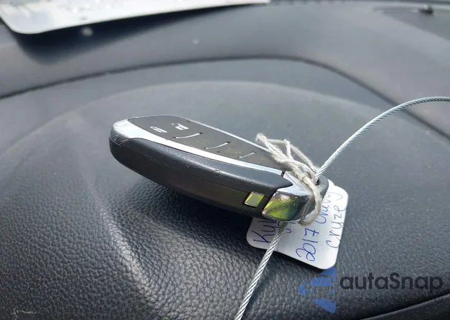 1G1BE5SM9H7133343: 42948016