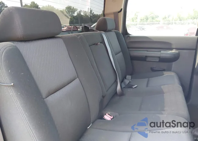 2GCEK13M281231650: 42948093