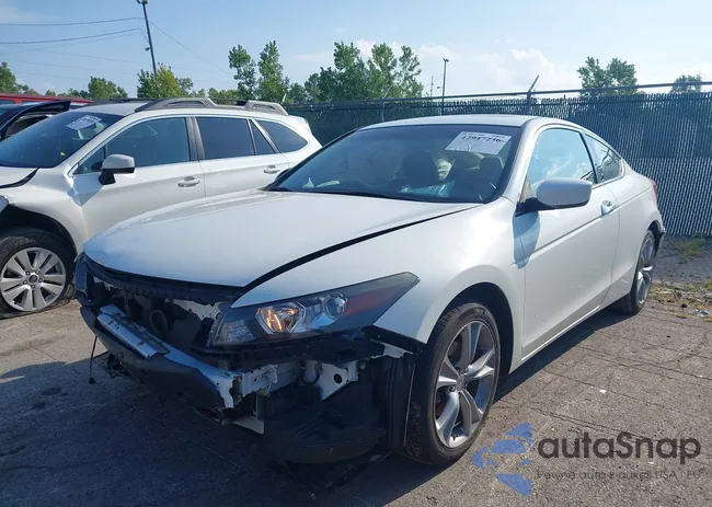 1HGCS2B83CA009216: 42947236