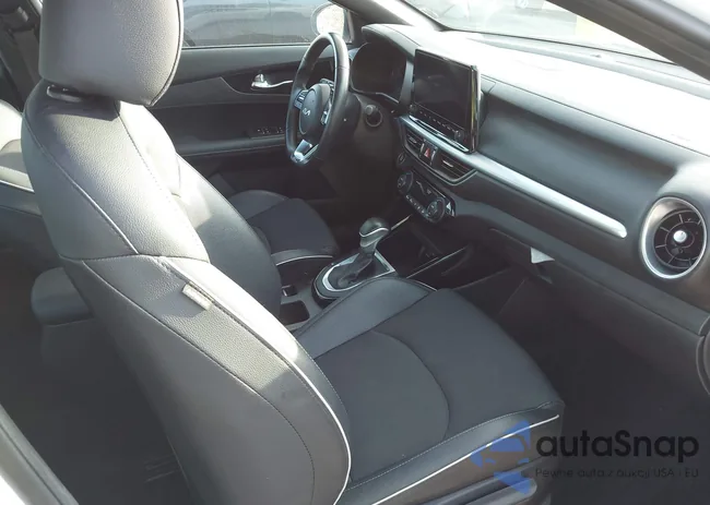 3KPF54AD3PE660345: 42947323