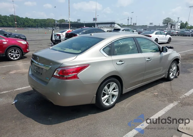 1N4AL3AP5DN456308: 42947379