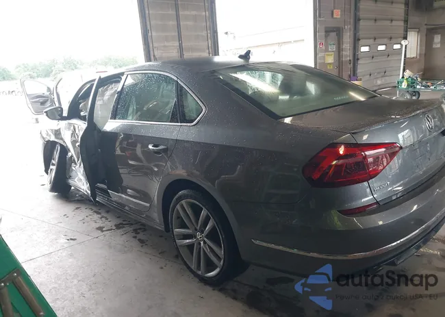 1VWDT7A39HC064278: 42947405