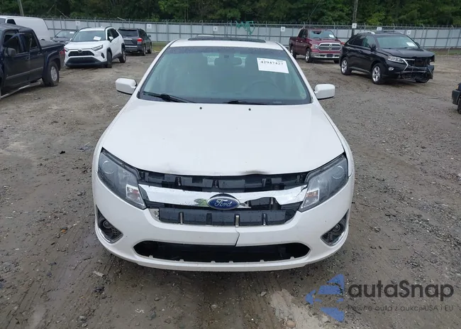 3FAHP0JA3AR302220: 42947427