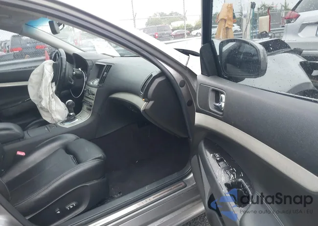 JNKBV61E88M220576: 42947440