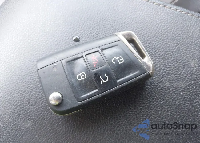 3VV3B7AX7MM030418: 42948724