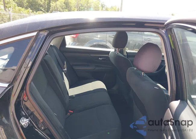 1N4AL3AP5FC595546: 42948795