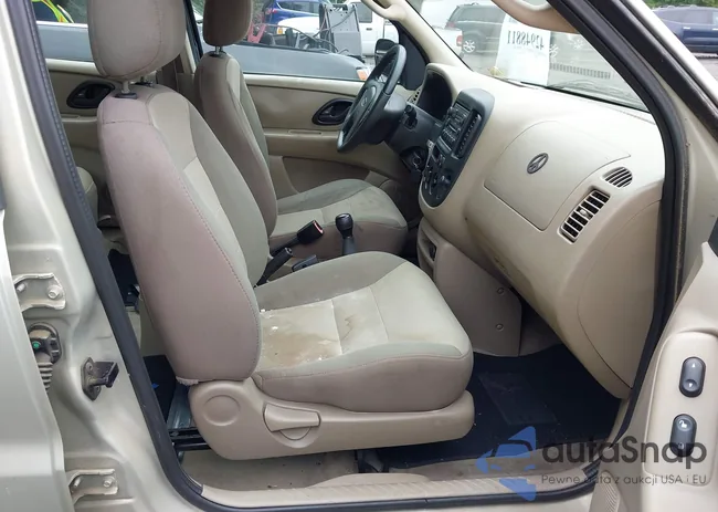 1FMYU02B43KC97963: 42948811