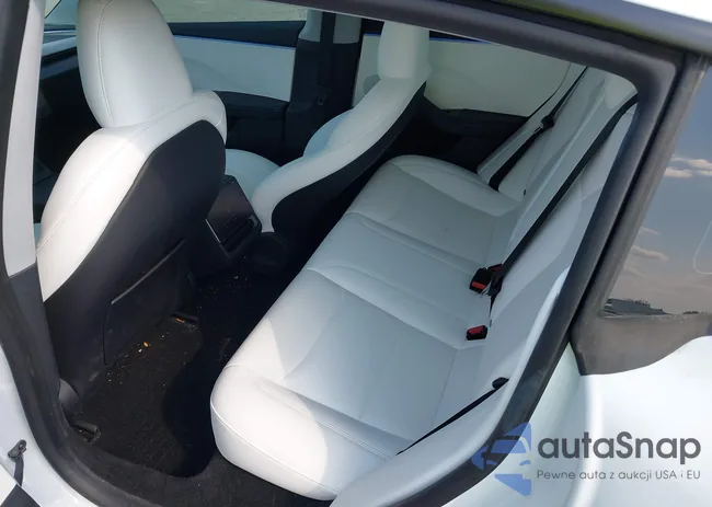 5YJ3E1EA6RF867228: 42948878