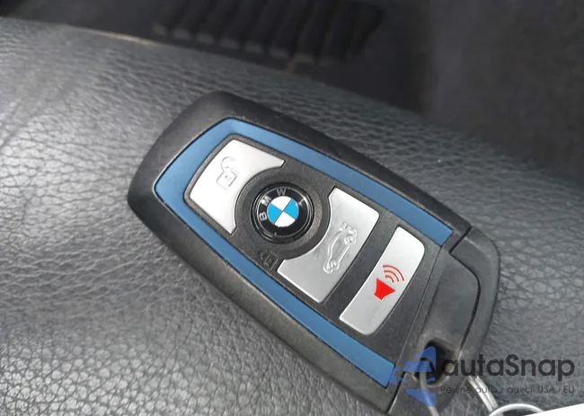 WBA2L1C3XHV666399: 42948953