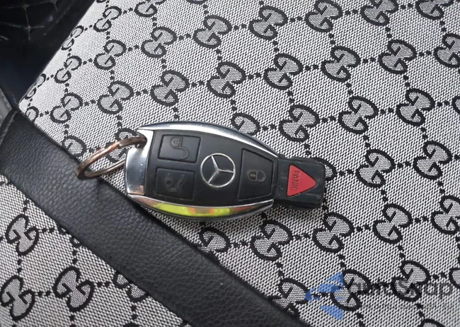 WDBRF84J54F448386: 42949050