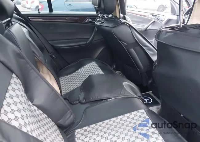 WDBRF84J54F448386: 42949050