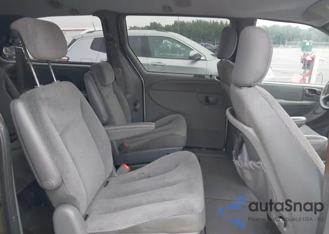 2C4GP44R95R192333: 42949078