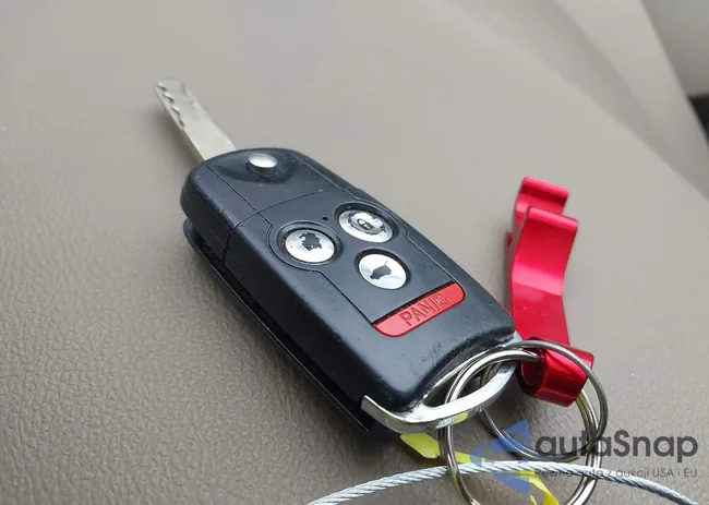 2HNYD2H65BH529108: 42948180