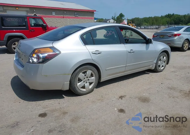 1N4AL21EX8N414778: 42948204