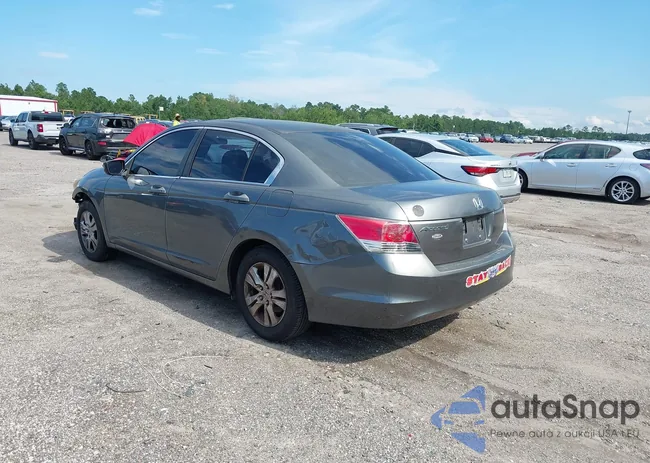 1HGCP26499A071723: 42948242