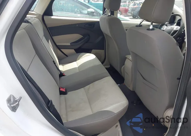 1FAHP3F29CL111826: 42948291