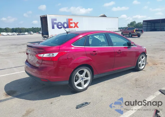 1FADP3J28DL380486: 42948319