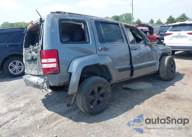 1C4PJMAK7CW154192: 42948347