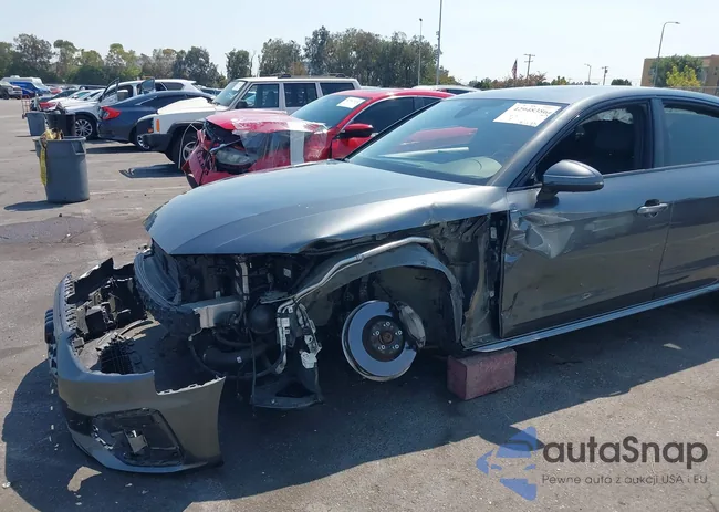 WAUEAAF4XMN008194: 42948386