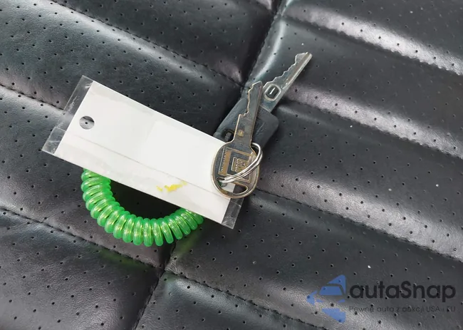 2G1FP32G5Y2152392: 42948457