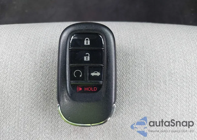 1HGCY1F28RA017903: 42949701