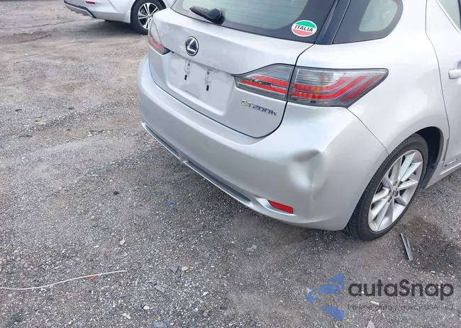 JTHKD5BH6B2046807: 42949726