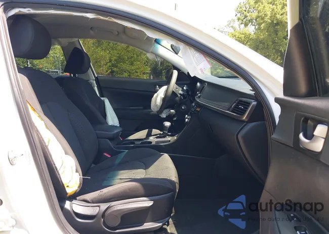 KNAGT4L39H5141485: 42949739