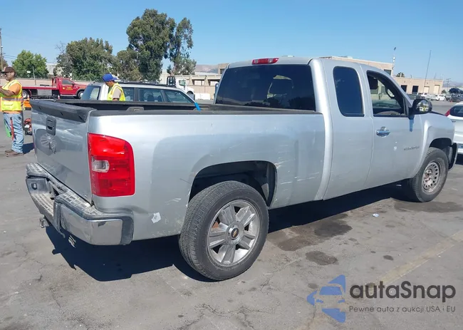 1GCRCSE06DZ180184: 42949780