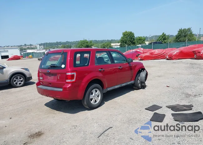 1FMCU0C70CKA97943: 42949931