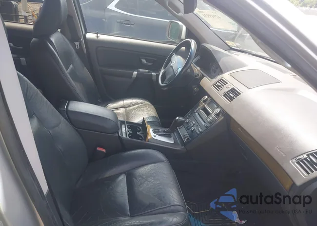 YV4CZ982281480641: 42949958