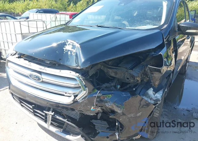 1FMCU9J96HUE35785: 42949989