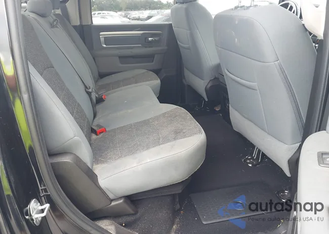 1C6RR7LT4KS624314: 42950076