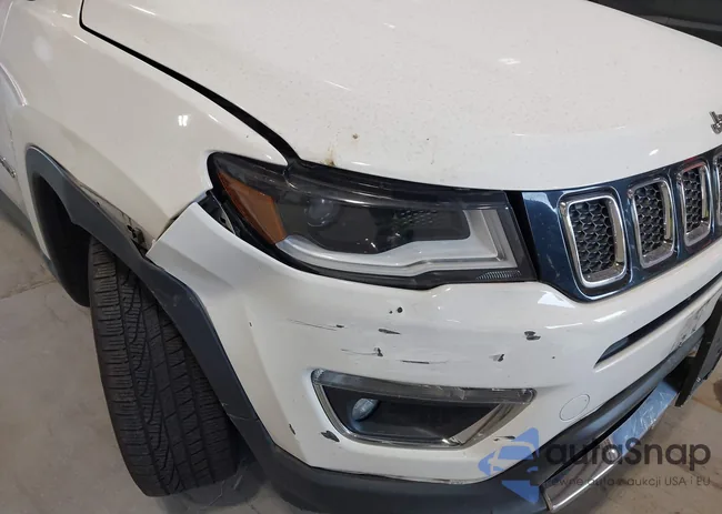 3C4NJDCB4JT222021: 42949124